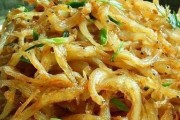 香辣银鱼小菜的制作（辣味鲜香，健康美味）