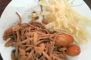 茶树菇海带丝汤，营养美味的佳品（家常菜肴中的健康之选）