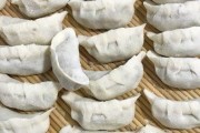 美味猪肉萝卜饺子的制作方法（制作步骤详解，做出可口美味的猪肉萝卜饺子）