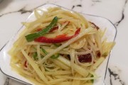 酥麻土豆丝，入口即化的美味佳肴（清爽可口的土豆丝，口感酥脆，香辣可口）