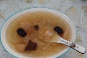 如何制作润肺雪梨水（以雪梨为主材料，有效润肺保健）