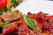 铁板风卷心菜的做法（打造香气四溢的家常菜肴，以卷心菜为主的健康美食）