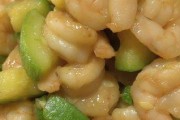 清热消暑，简单易做——以西葫芦虾肉为主的夏日美食