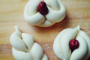 枣花馍馍的制作方法（一口咬下，回味无穷）