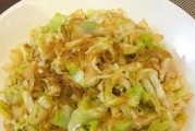 肉丝粉条炒包菜，做出家常味（一道简单易做的家常美食，让你吃出妈妈的味道）
