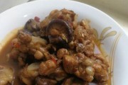 鸭腿炖香菇的家常做法（营养美味，简单易学）