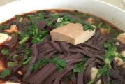 羊血粉丝汤的制作方法（让你在家也能品尝正宗的涮羊肉味道）
