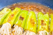 双椒金针菇，让味蕾重生（一道清爽美味的家常小炒菜）