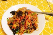 以素炒煎饼为主的美食探究（健康素食，让你的味蕾也能感受美好/素食、炒煎饼、做法）