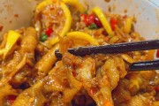 小清新版酸辣柠檬鸡爪的制作方法（清新爽口的鸡爪美食，让你回味无穷）