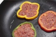 做法简单的甜椒胡萝卜饼（快速健康的素食美味/甜椒、胡萝卜、饼）