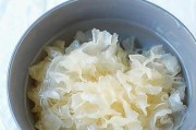 创意水果菜谱（健康美味，富含营养的甜品佳选）