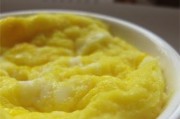 小米红薯粥腊肉蒸蛋的制作方法（健康营养的家常美食）