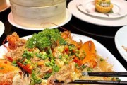 以蒜蓉粉丝蒸鲜鲍，美味与营养兼备的海鲜佳肴（蒸出口感嫩滑、香气四溢的鲜鲍，挑战您的味蕾！）