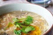 养生三鲜汤，健康食材的味蕾享受（滋补佳品，绿色健康）