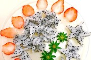 自制水果奶杯（打造健康美味，享受营养生活）