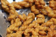小麻花免油炸，健康美味两不误（零油炸，小麻花也可以这样玩！）