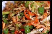 轻松学做以虾子戏水（让你的菜肴更加美味的秘密武器）