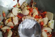 美味营养的洋葱胡萝卜炒腊肠的制作方法（传统鲜味与现代健康的完美结合）
