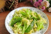 油炸豆腐炒花菜，做出美味的素菜佳肴（用简单的步骤，让你的家常菜品更上一层楼）