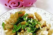 如何制作美味的水晶猪皮冻（家庭制作秘诀大公开，营养美味又健康）
