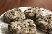 利用剩饭变废为宝的美食——御饭团（美味又环保，如何做好御饭团？）