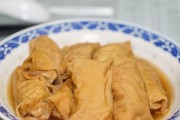香菜百叶包的做法（一道香气四溢的美食）