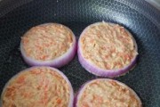 教你制作美味的洋葱圈鸡蛋小饼（自制好吃又健康，一口咬下满满幸福感）