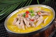 鸭汤煨面，口感丝滑（鸭汤煨面的制作方法及口感特点，鸭汤）