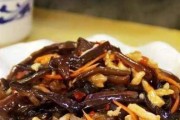 口感爽脆，美味可口的蒜头豆豉合掌瓜（蒜头豆豉的香味，让合掌瓜更加美味）