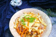 彩椒洋葱炒鸡蛋的做法（美味又简单，一次性学会！）