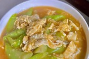健康美味，以丝瓜鸡蛋紫菜汤为主题的烹饪秘籍（营养丰富，适合全家的健康菜谱）