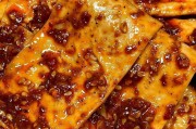 以油淋豆皮为主题的美食制作（探索中国传统美食油淋豆皮的制作方法和食用文化）