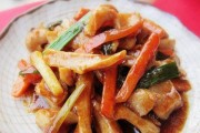 三鲜鱼肚的做法（一道美味佳肴的制作过程）