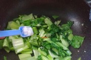 蒜蓉炒小油菜的制作方法（做法简单，口感鲜美，健康美味，小油菜）