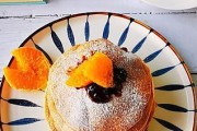 椰浆淡奶油松饼的制作方法（健康又美味的烘焙新选择）