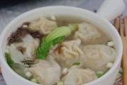 手把手教你做紫菜蛋丝虾仁馄饨（口感鲜美，简单易学，营养丰富）