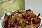 香辣松坂猪的做法（用香料和烤箱，制作一道美味佳肴！）
