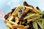 香干蒿菜的做法分享（美味营养，简单易学，家庭厨房必备）