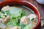 山药煲鸡营养汤的做法（用山药和鸡肉煲一份营养滋补汤）