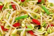 蒜蓉黄豆芽的做法（清爽可口的素菜佳肴）