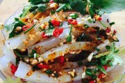清爽夏日，来一碗无明矾酸辣豌豆凉粉（清凉解暑、简单易做、健康美味、豆腐香浓）