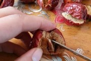 营养与美味并存——枣夹核桃的做法（掌握正确的制作方式，让枣和核桃完美融合）
