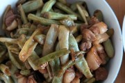 爆炒芸豆的做法（口感鲜美，营养丰富的家常菜）